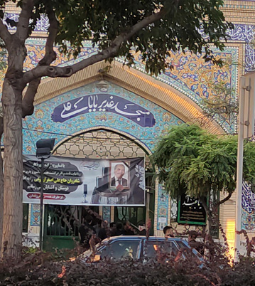 مسجد غدیر بابا علی در خیابان معلم